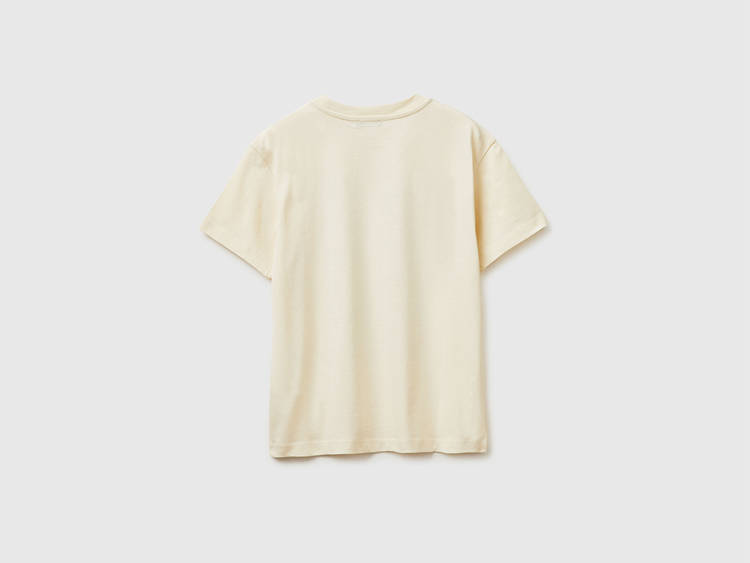 Benetton Erkek Çocuk Krem Önü Logo Baskılı Bisiklet Yaka T-Shirt
