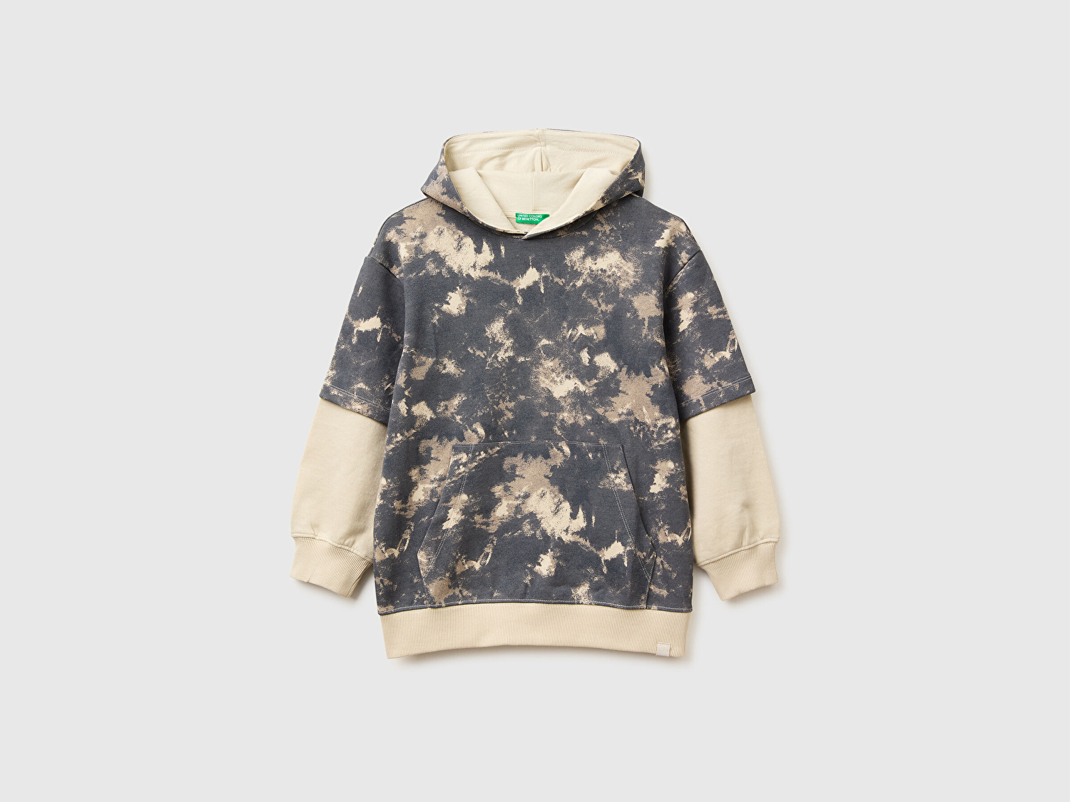 Benetton Erkek Çocuk Antrasit Mix Tamamı Desenli Çift Kollu Logo Etiketli Kapüşonlu Sweatshirt