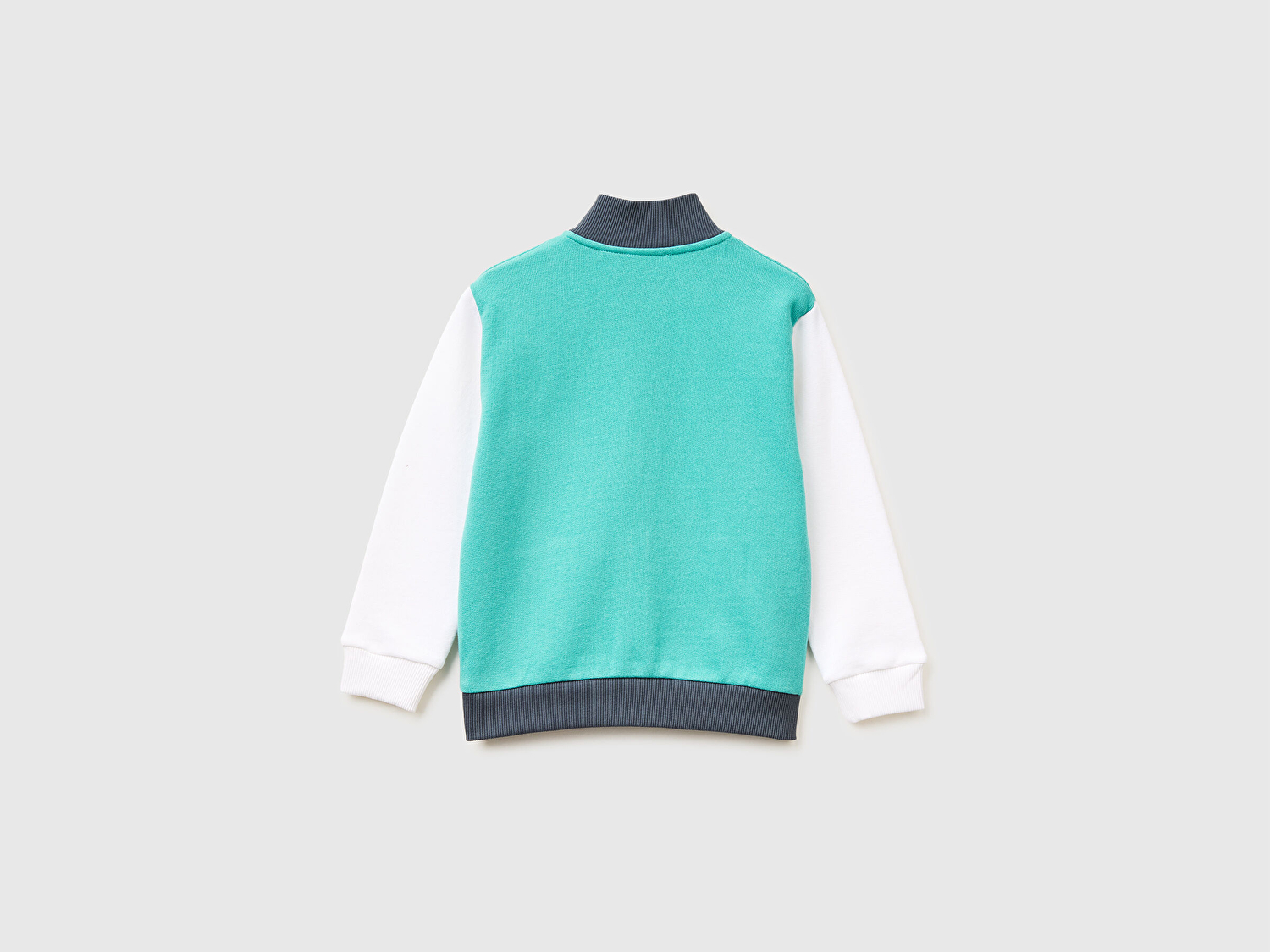 Benetton Erkek Bebek Turkuaz Mix Logo Baskılı Cepli Fermuarlı Dik Yaka Sweatshirt
