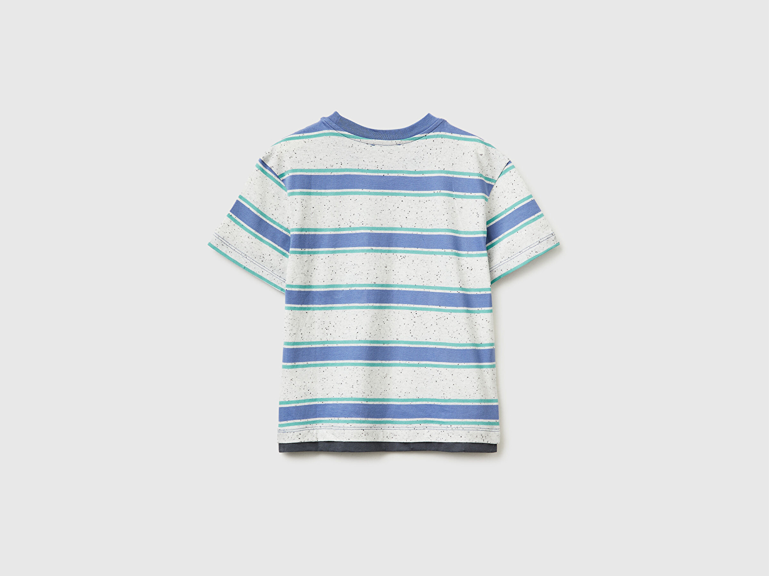Benetton Erkek Bebek Açık Mavi Mix Yama Detaylı Cepli Çizgili Bisiklet Yaka T-Shirt