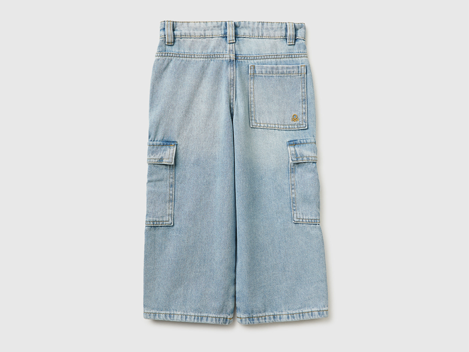 Benetton Erkek Bebek Buz Mavisi Arka Cebi Logo İşlemeli Bol Paça Denim Pantolon