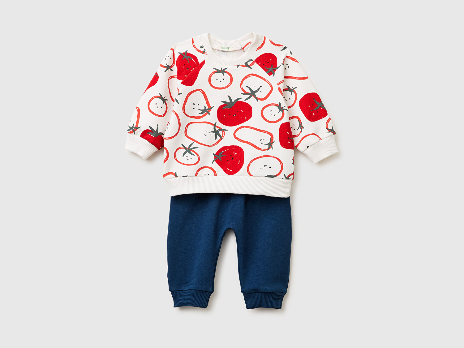 Benetton Bebek Ekru-Lacivert Düğmeli Baskılı Sweatshirt Takım