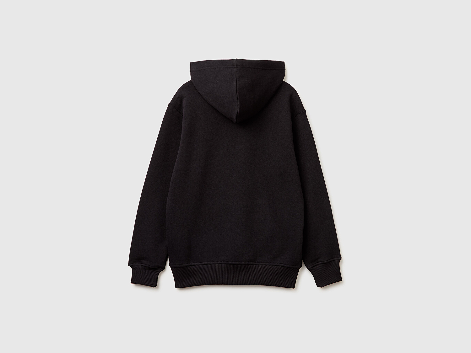 Benetton Erkek Çocuk Siyah Önü Logo Baskılı Kanguru Cepli Kapüşonlu Sweatshirt