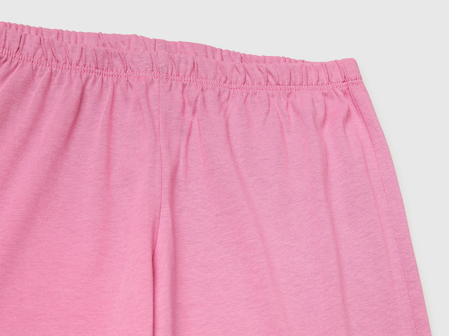 Benetton Erkek Çocuk Gül Kurusu Kabarık Simli Baskılı Uzun Kollu Pijama Takımı