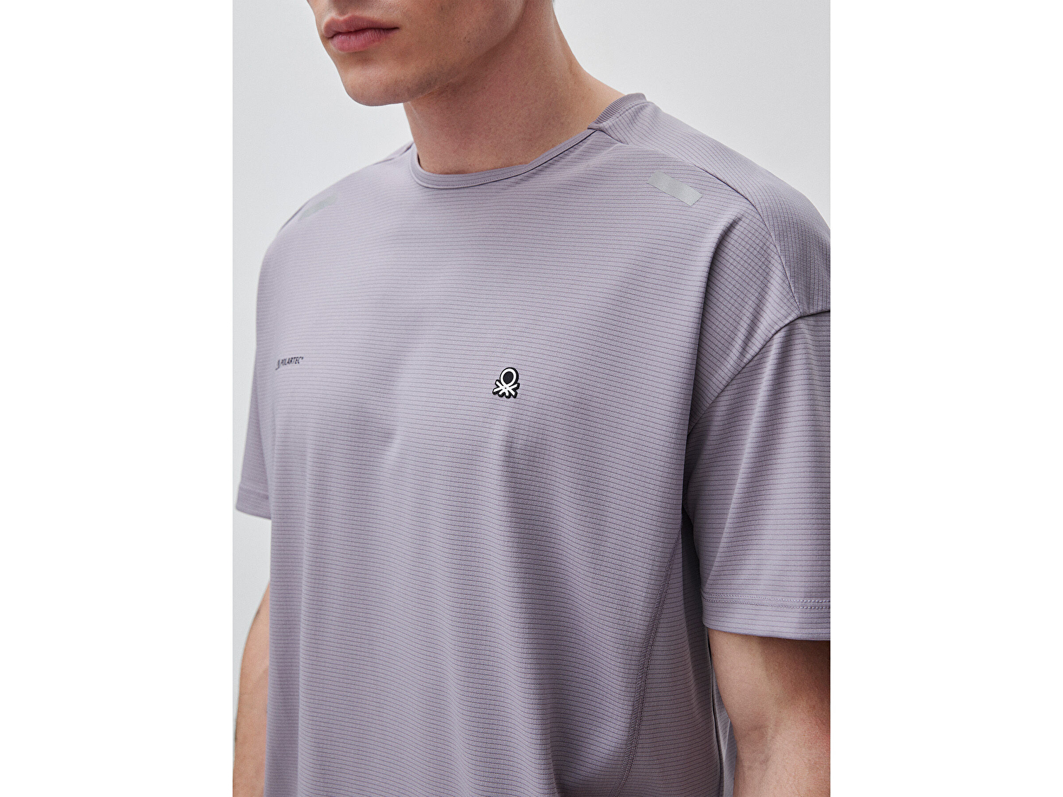 Benetton Erkek Gri  Reflektif Baskılı Logolu Bisiklet Yaka T-Shirt