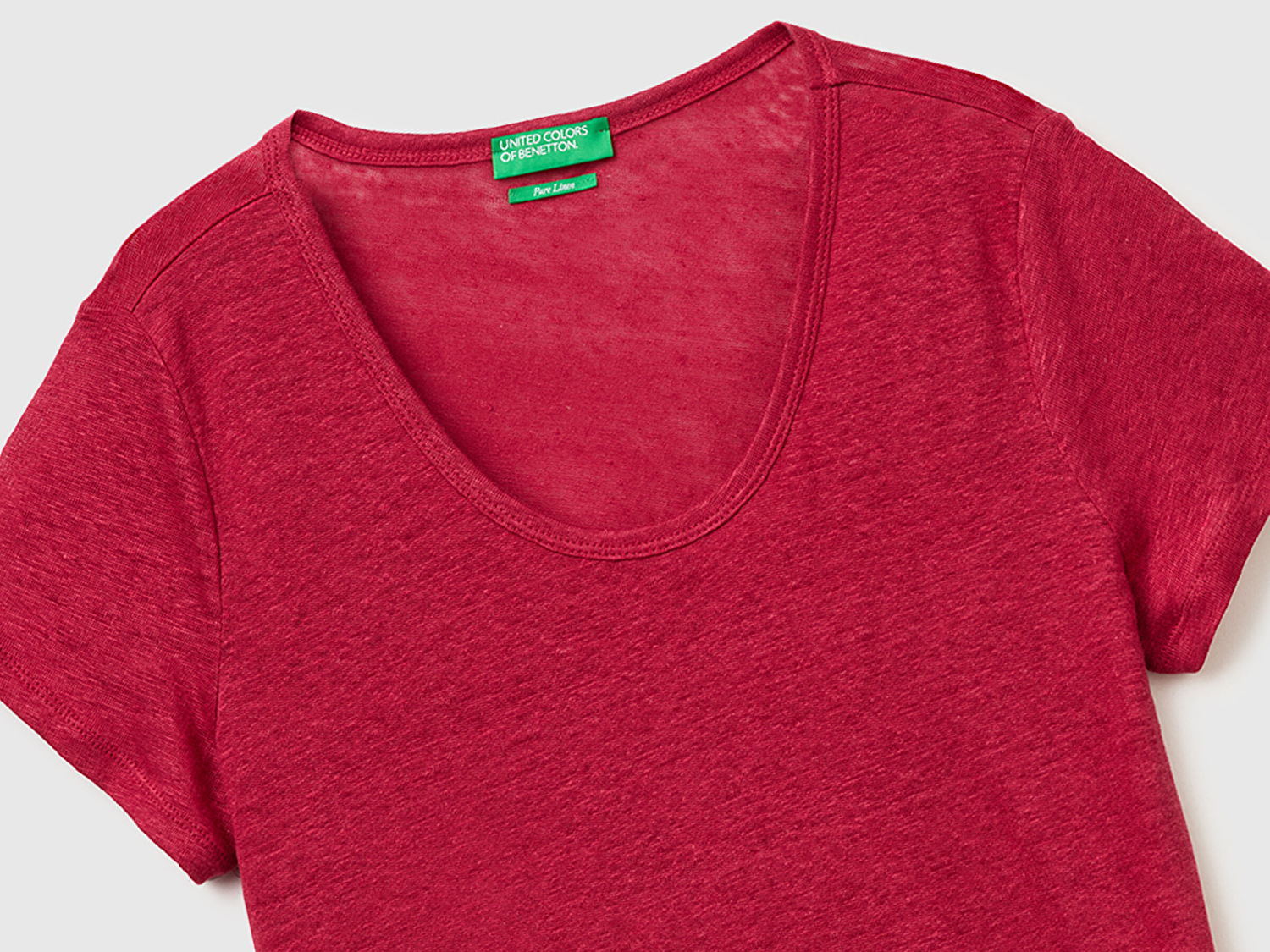 Benetton Kadın Fuşya %100 Keten Geniş Yaka Kısa Kollu T-Shirt