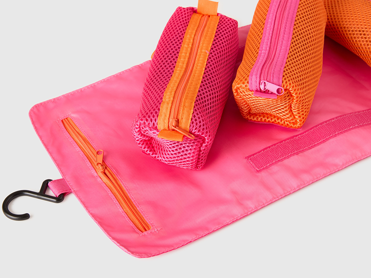 Benetton Unisex Fuşya Askılı File Bölmeli Seyahat Organizer