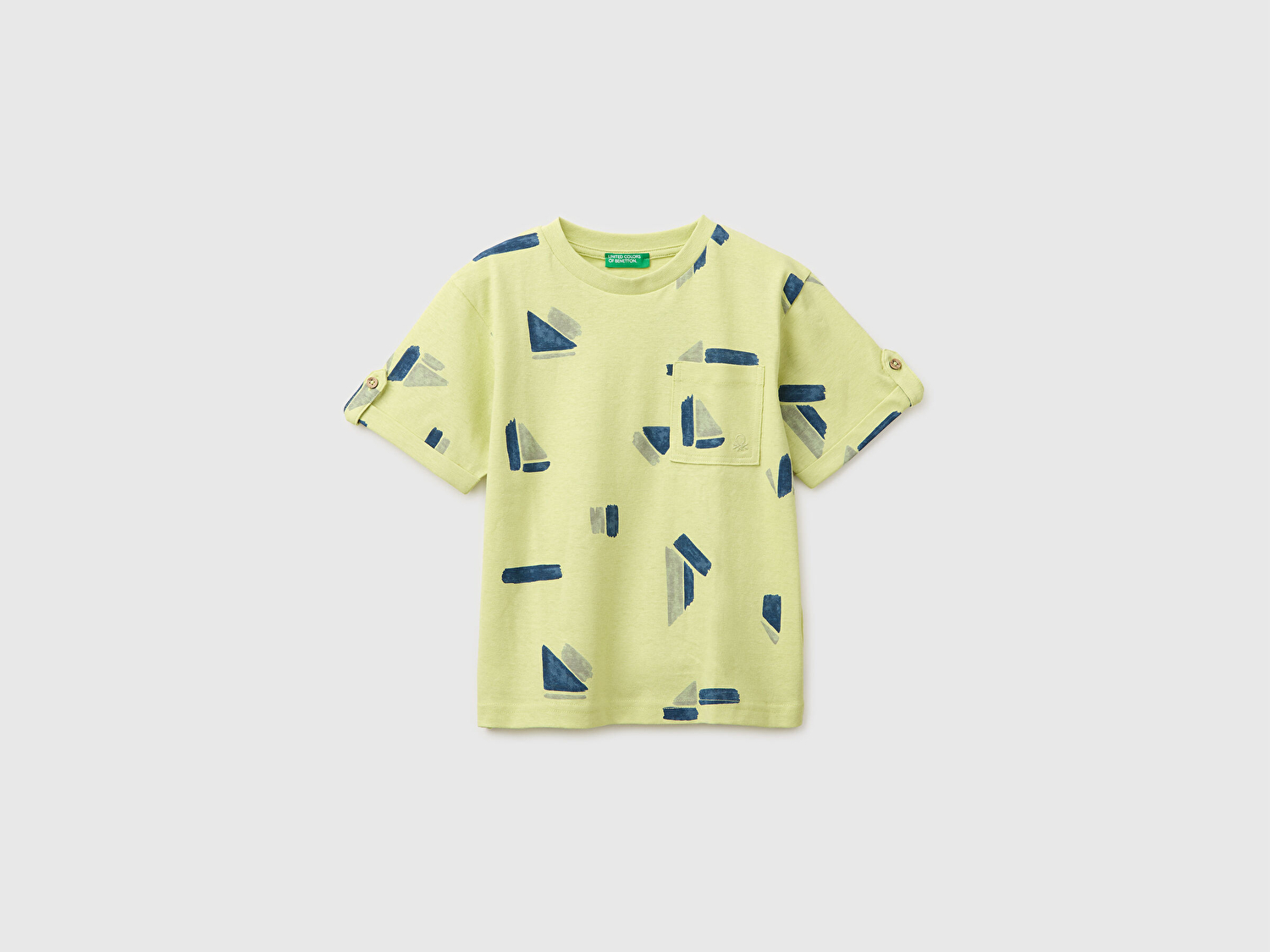 Benetton Erkek Bebek Sarı Logo İşlemeli Düğmeli Cep Detaylı Tamamı Desenli T-Shirt