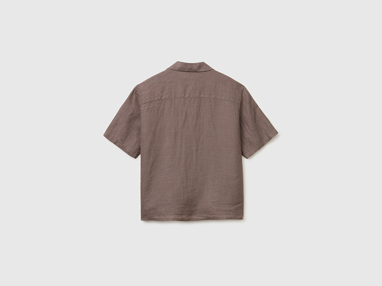 Benetton Erkek Kahverengi  %100 Keten Relaxed Fit Kısa Kollu Bowling Yaka Gömlek
