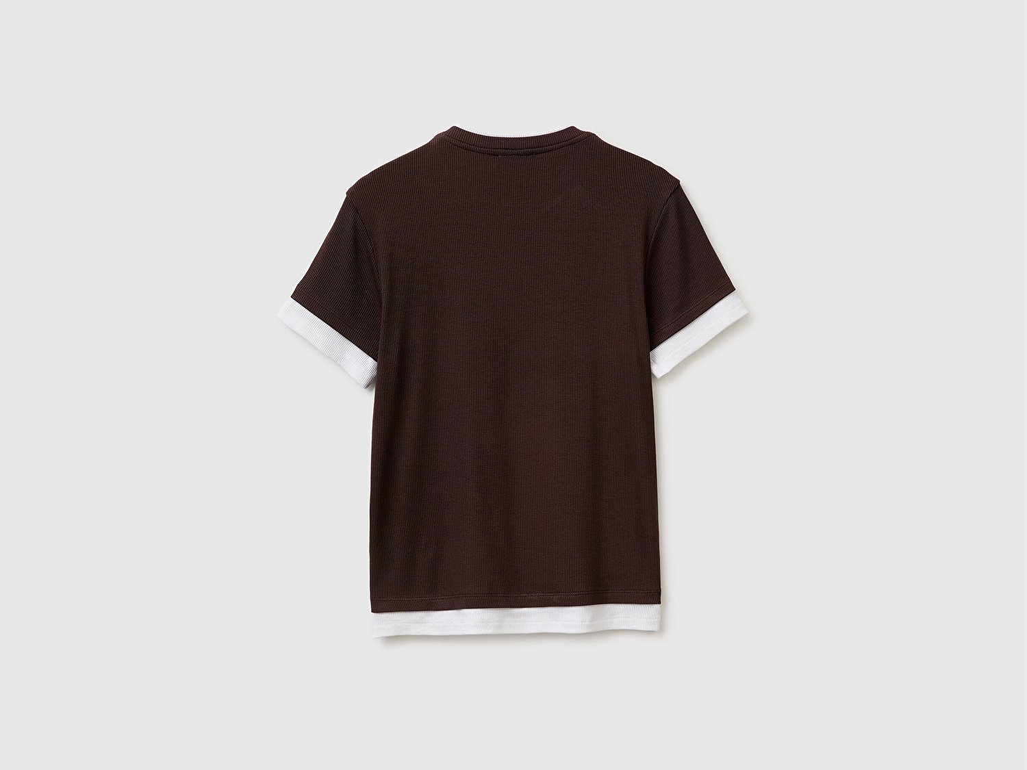 Benetton Kadın Kahverengi Viskoz Karışımlı Ribanalı Kontrast Detaylı Slim Fit T-Shirt