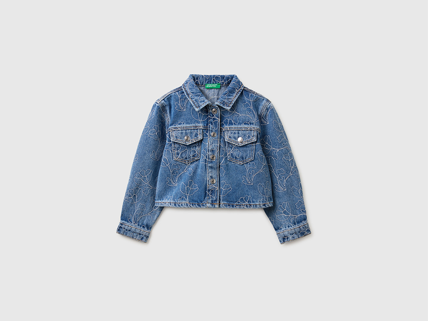 Benetton Kız Bebek Mavi Çiçek İşlemeli İki Cepli Düğmeli Denim Ceket