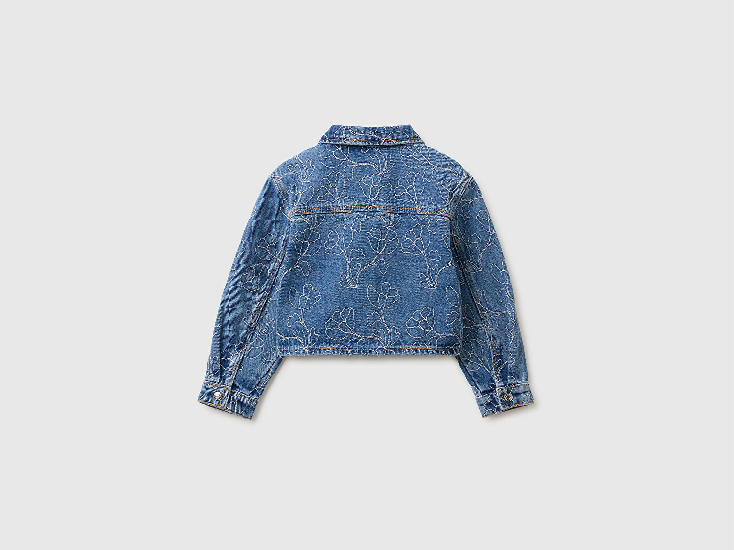 Benetton Kız Bebek Mavi Çiçek İşlemeli İki Cepli Düğmeli Denim Ceket