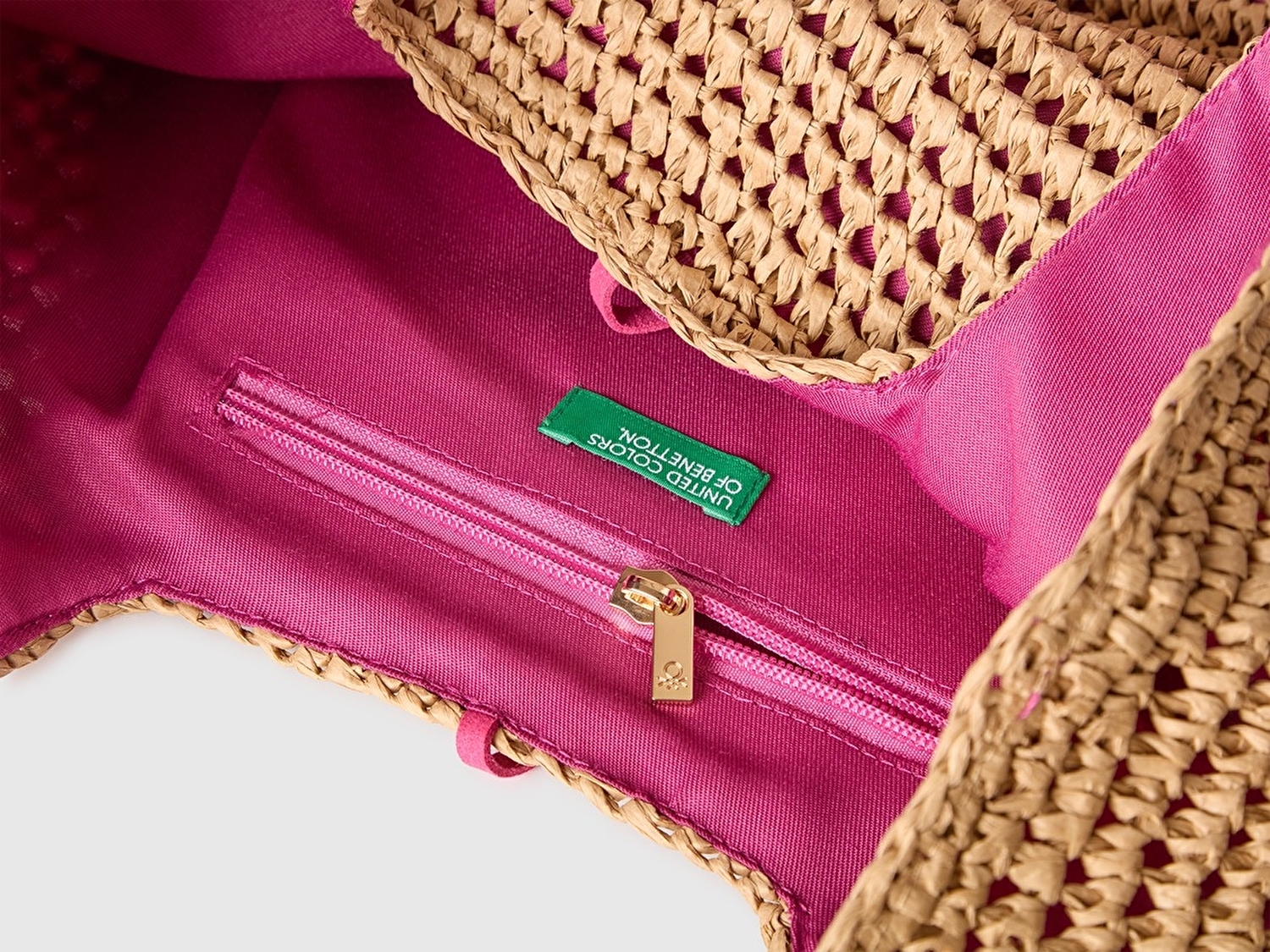 Benetton Kadın Kahverengi Logo ve Metal Kordon Detaylı İçi Bez Çanta
