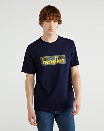 Benetton Vintage Logo Tshirt. 5