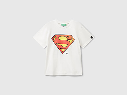 Erkek Bebek Ekru Önü ve Arkası Superman Baskılı Logo Etiketli Jarse T-shirt