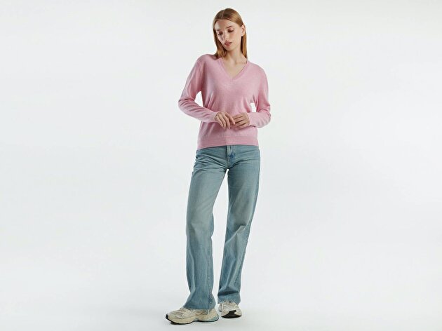 Benetton Kadın Açık Pembe %100 Merino V Yaka  Kazak