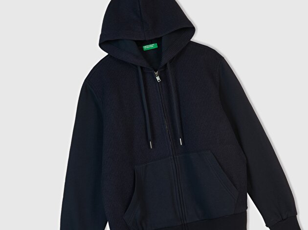 Benetton Erkek Lacivert Pamuk ve Yün Karışımlı Cepli Fermuarlı Kapüşonlu Sweatshirt