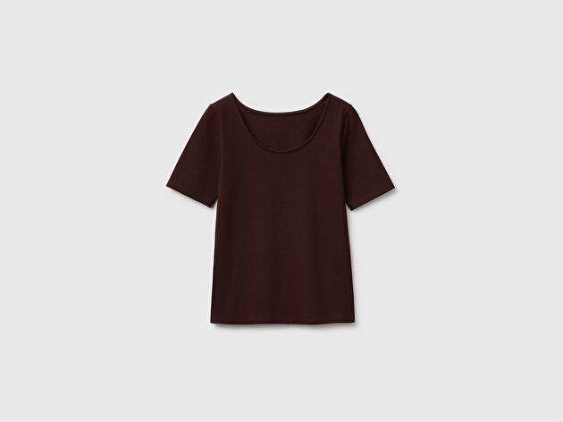 Benetton Kadın Kahverengi Pamuk Karışımlı Örme Slim Fit Geniş Yaka T-Shirt