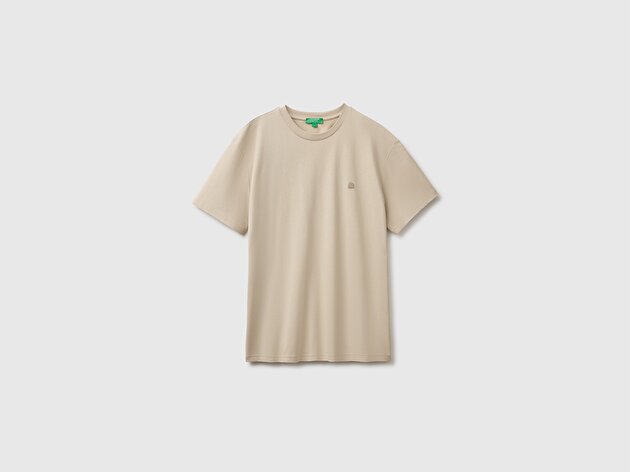 Benetton Erkek Bej %100 Koton Logolu Bisiklet Yaka T-Shirt