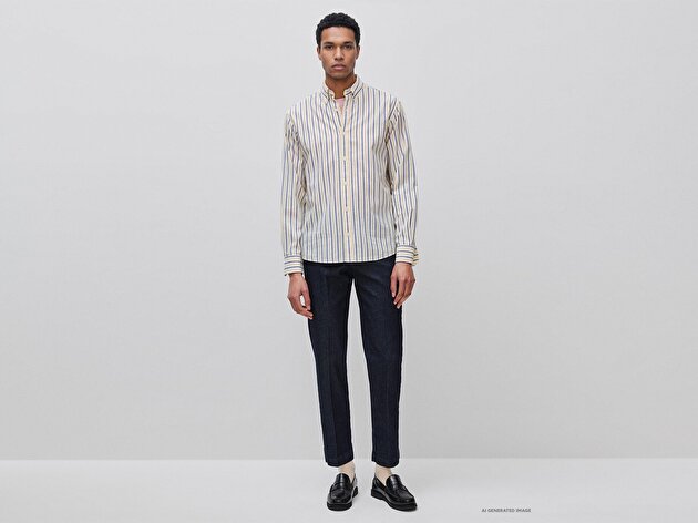 Benetton Erkek Mavi Pamuk Karışımlı Slim Fit Cepli Pileli Pantolon
