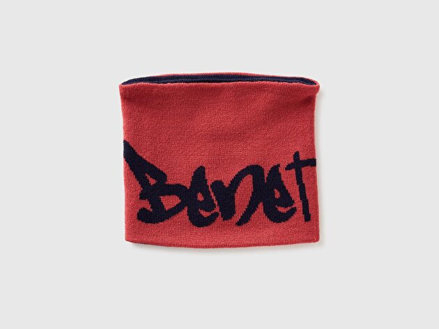 Benetton Erkek Bebek Kırmızı Logo İşlemeli Arkası Düz Renk Çift Taraflı Örme Boyunluk