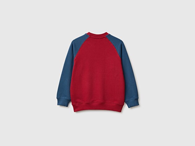 Benetton Erkek Çocuk Kırmızı Önü İşlemeli Ribanalı Reglan Kollu Bisiklet Yaka Sweatshirt