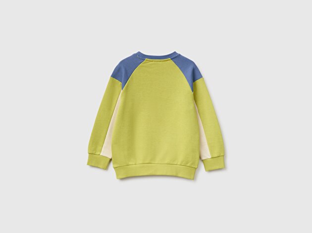 Benetton Erkek Bebek Fıstık Yeşili Önü İşlemeli Ribanalı Renk Bloklu Bisiklet Yaka Sweatshirt