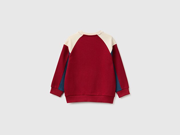 Benetton Erkek Bebek Kırmızı Önü İşlemeli Ribanalı Renk Bloklu Bisiklet Yaka Sweatshirt