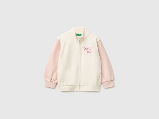 Benetton Kız Bebek Krem Önü İşlemeli Ribanalı Boğazlı Fermuarlı Dik Yaka Sweatshirt