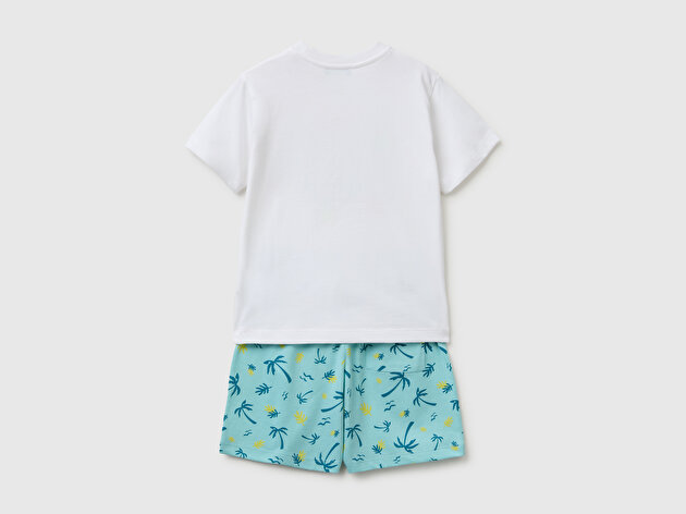 Benetton Erkek Bebek Su yeşili Önü Baskılı T-Shirt ve Komple Desenli Bermuda Şort Takım