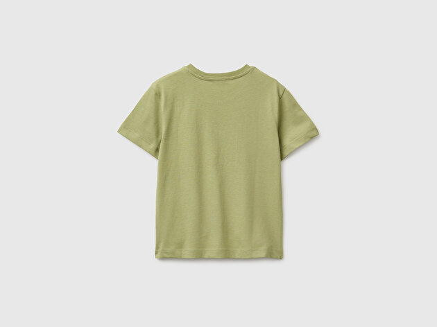 Benetton Erkek Bebek Haki Önü Su Geçirmez Baskı Detaylı Bisiklet Yaka T-Shirt