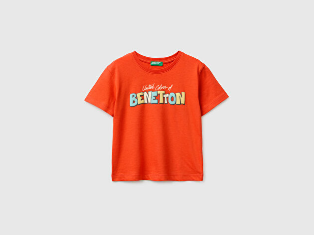 Benetton Erkek Bebek Kırmızı Önü Su Geçirmez Baskı Detaylı Bisiklet Yaka T-Shirt