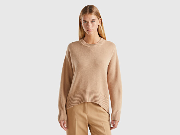 Benetton Kadın Açık Kahverengi Yün Karışımlı Alt Kısmı Geniş Bisiklet Yaka Kazak