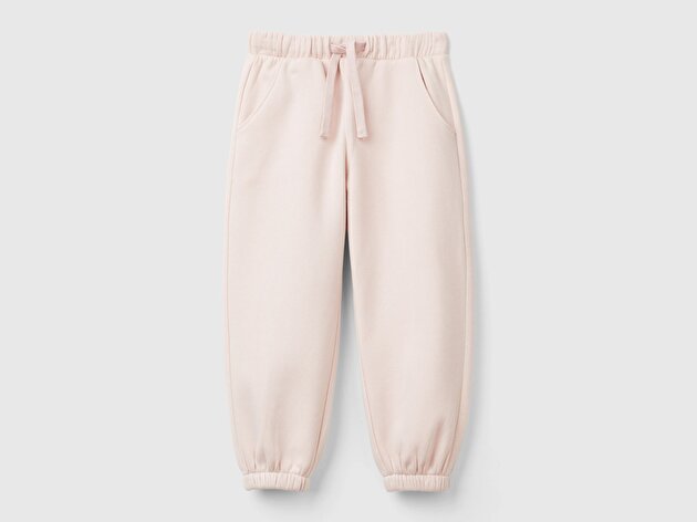 Benetton Kız Bebek Toz Pembe Arkası Logo Detaylı Beli Paçası Lastikli Büzgü İpli Eşofman Altı