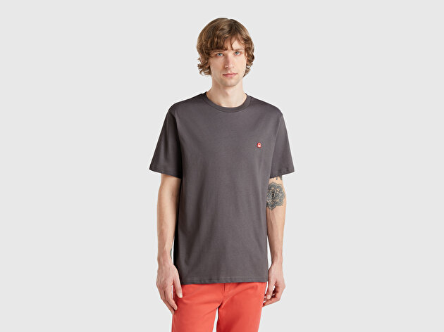 Benetton Erkek Koyu Gri %100 Koton Benetton Logolu Bisiklet Yaka T-Shirt