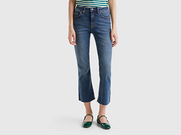 Benetton Kadın Koyu Mavi Streç Pamuklu Paçası Kesik Geniş Paça Denim Pantolon