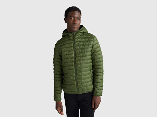 Benetton Erkek Haki Yeşilli Polyester Dolgulu Regular Fit Kapüşonlu Puffer Mont