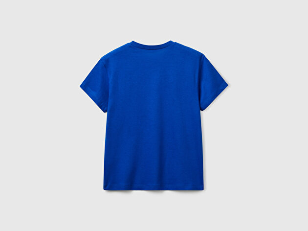 Benetton Erkek Çocuk Saks Mavisi Önü Logo Baskılı Bisiklet Yaka T-shirt