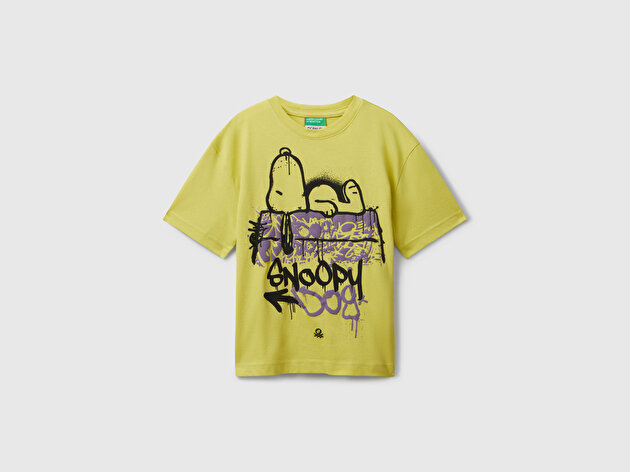 Benetton Erkek Çocuk Hardal Çok Renkli Peanuts Baskılı Kolu Logo Etiketli Comfort Fit T-shirt
