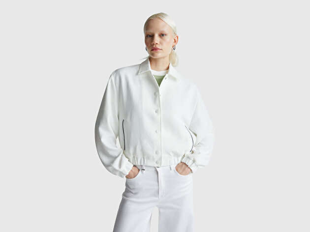 Benetton Kadın Krem Viskoz Karışımlı Önü Çıtçıtlı Cepli Gömlek Yaka Ceket