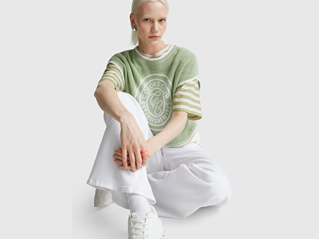 Benetton Kadın Yeşil %100 Pamuk Kalın Çizgili Yırtmaçlı Yarım Kol T-Shirt