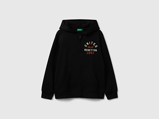 Benetton Erkek Çocuk Siyah Önü Logo Detaylı Fermuarlı Kapüşonlu Sweatshirt