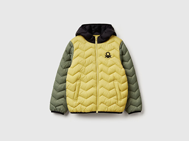 Benetton Erkek Çocuk Sarı-Gri Logo İşlemeli Mevsimlik İnce Pufa Mont