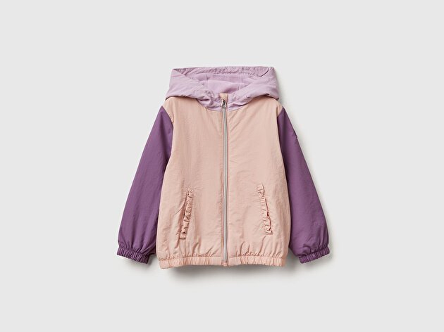 Benetton Kız Bebek Beyaz Mix Beli ve Kolu Lastikli Fermuarlı Kapüşonlu Yağmurluk