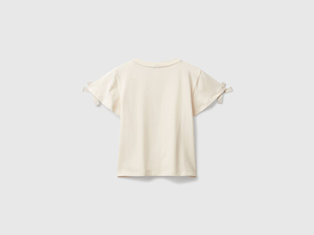 Benetton Kız Çocuk Ekru Logo İşlemeli Omuzları Simli Kurdeleli T-shirt