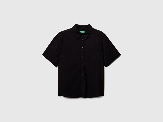 Benetton Kadın Siyah %100 Viskoz Düğmeli Kısa Kollu Gömlek