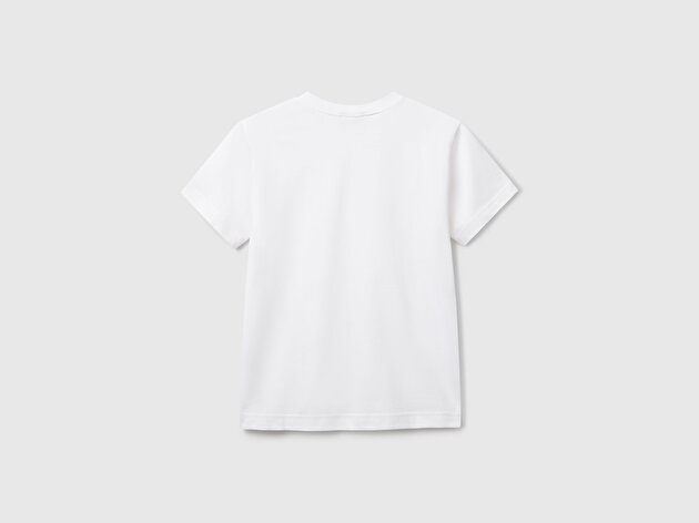 Benetton Erkek Çocuk Beyaz Etek Ucu Logo Detaylı Bisiklet Yaka Düz T-Shirt