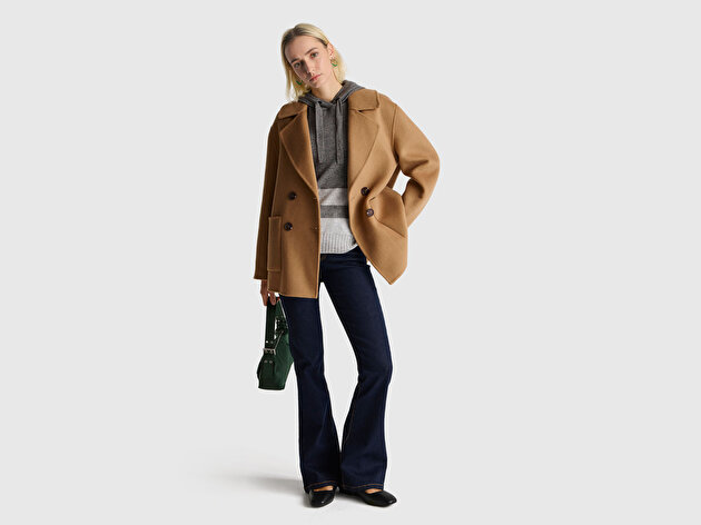 Benetton Kadın Kahverengi  Yün ve Viskoz Düğmeli Karışımlı Kruvaze Kısa Kaban