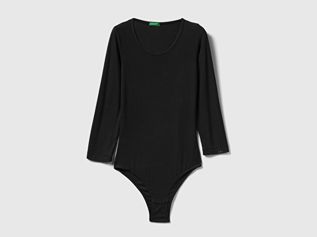 Benetton Kadın Siyah Viskoz Karışımlı Yarım Kol Yuvarlak Yaka Body
