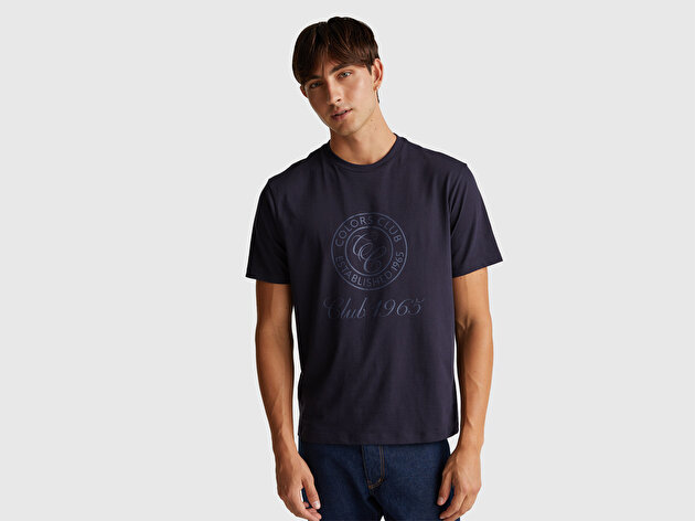 Benetton Erkek Lacivert %100 Pamuk Önü Logo Baskılı Relax Fit T-Shirt